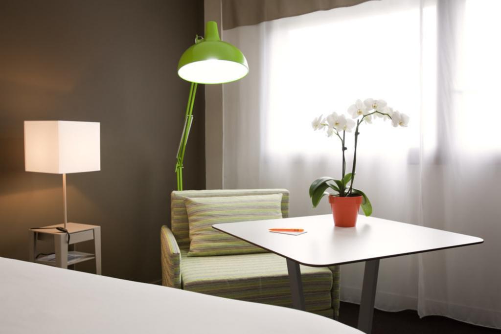 Ibis Styles Annemasse Geneve Hotell Ambilly Rum bild